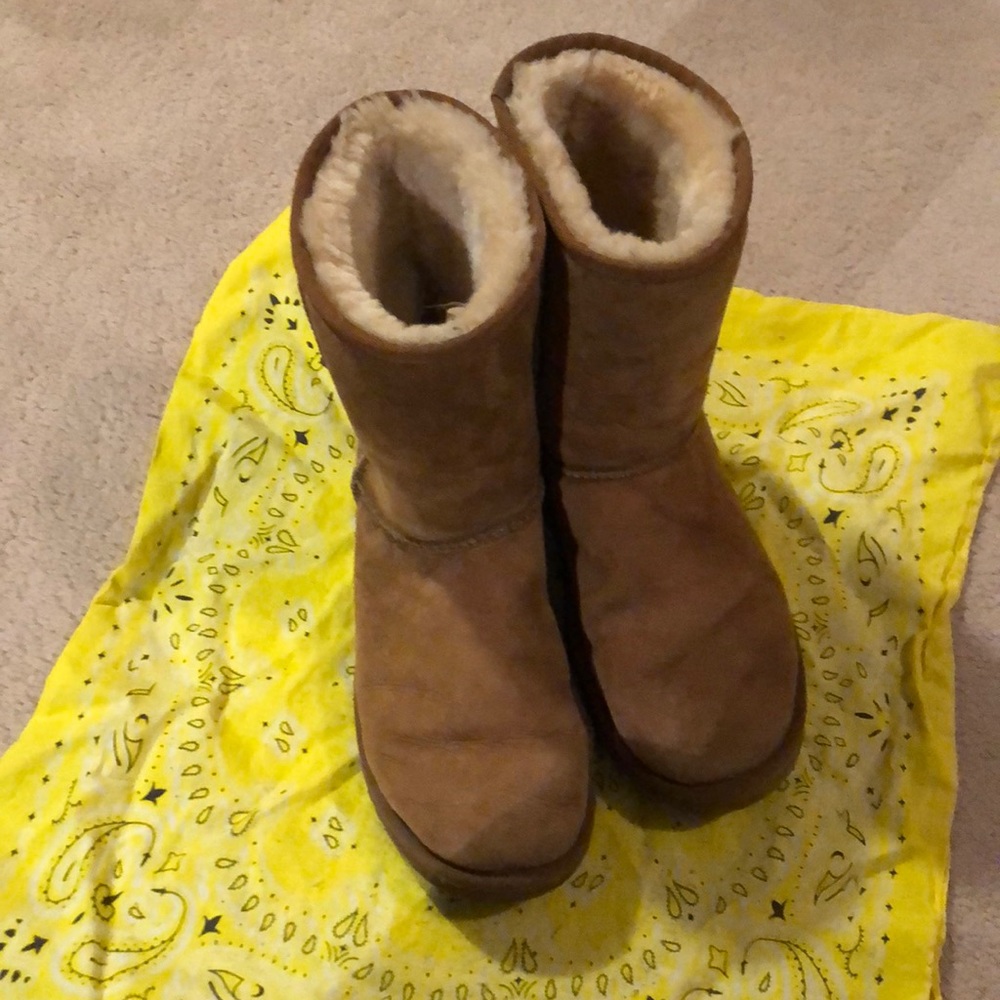 Ugg Classic Short Bomber